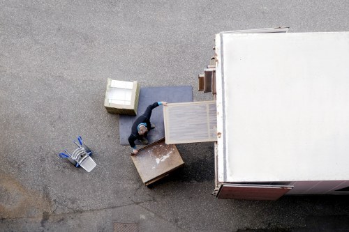 Man and van team handling a flat move near Finsbury Park