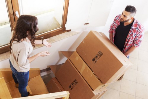 Safe and professional Man With Van Finsburypark moving service